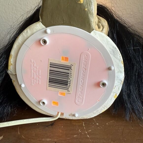 1993 Trendmasters Purple Hat Witch Light Up Working Halloween - Picture 8 of 9